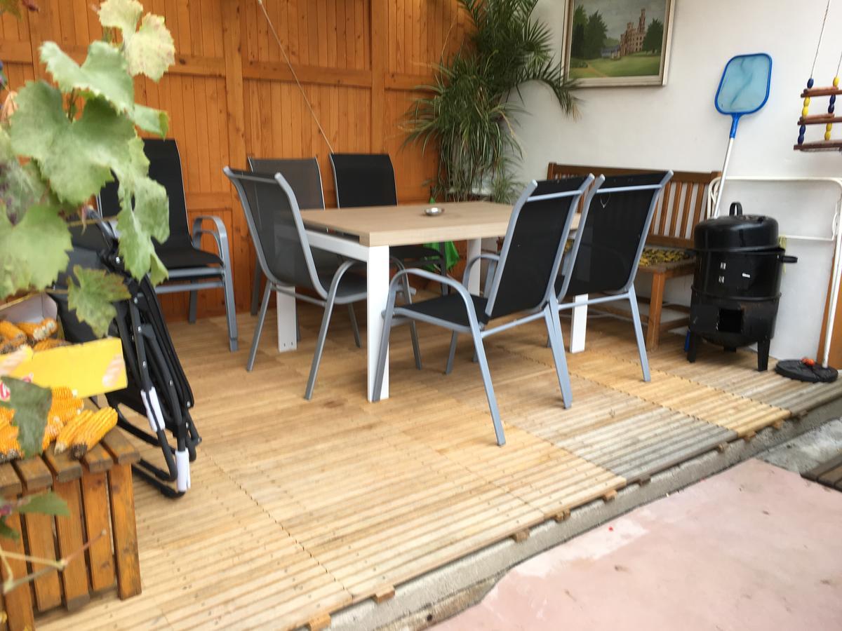 Ferienwohnung Apartman Olesnik Exterior foto