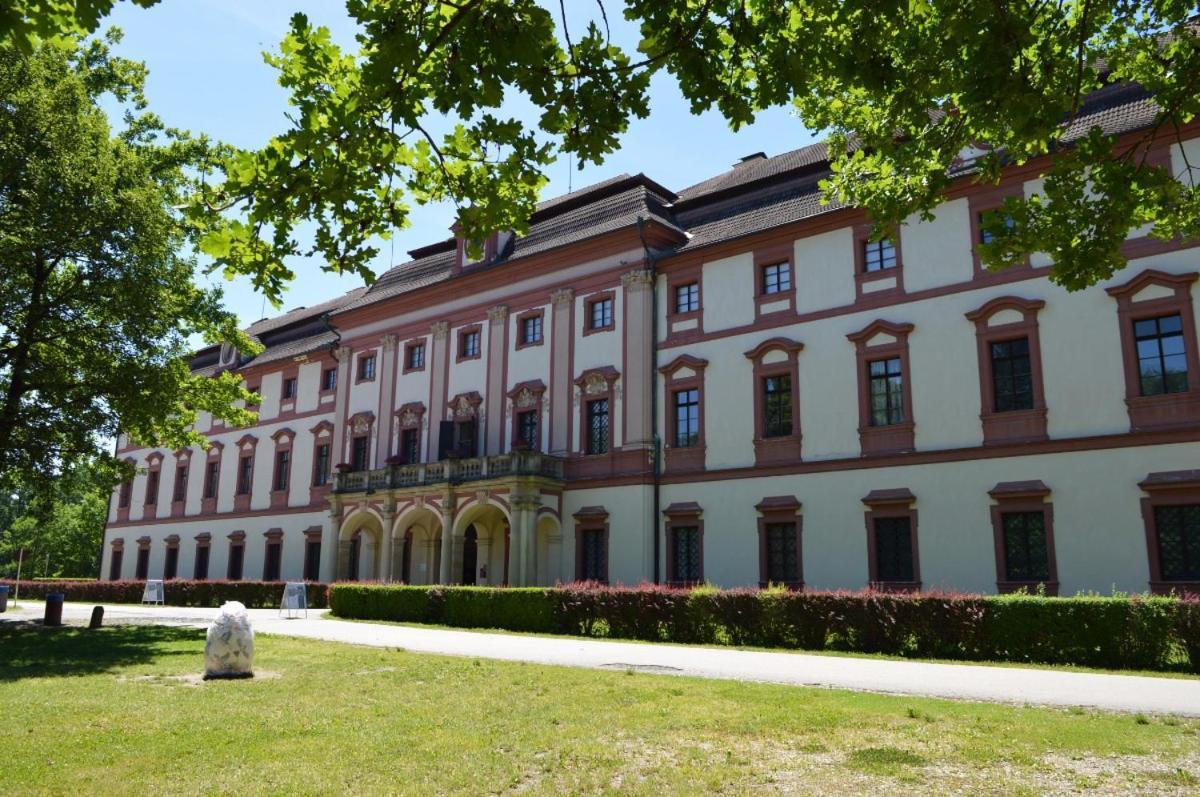 Ferienwohnung Apartman Olesnik Exterior foto