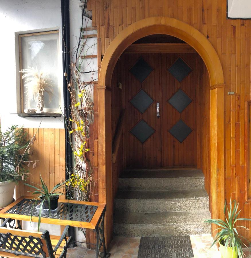 Ferienwohnung Apartman Olesnik Exterior foto